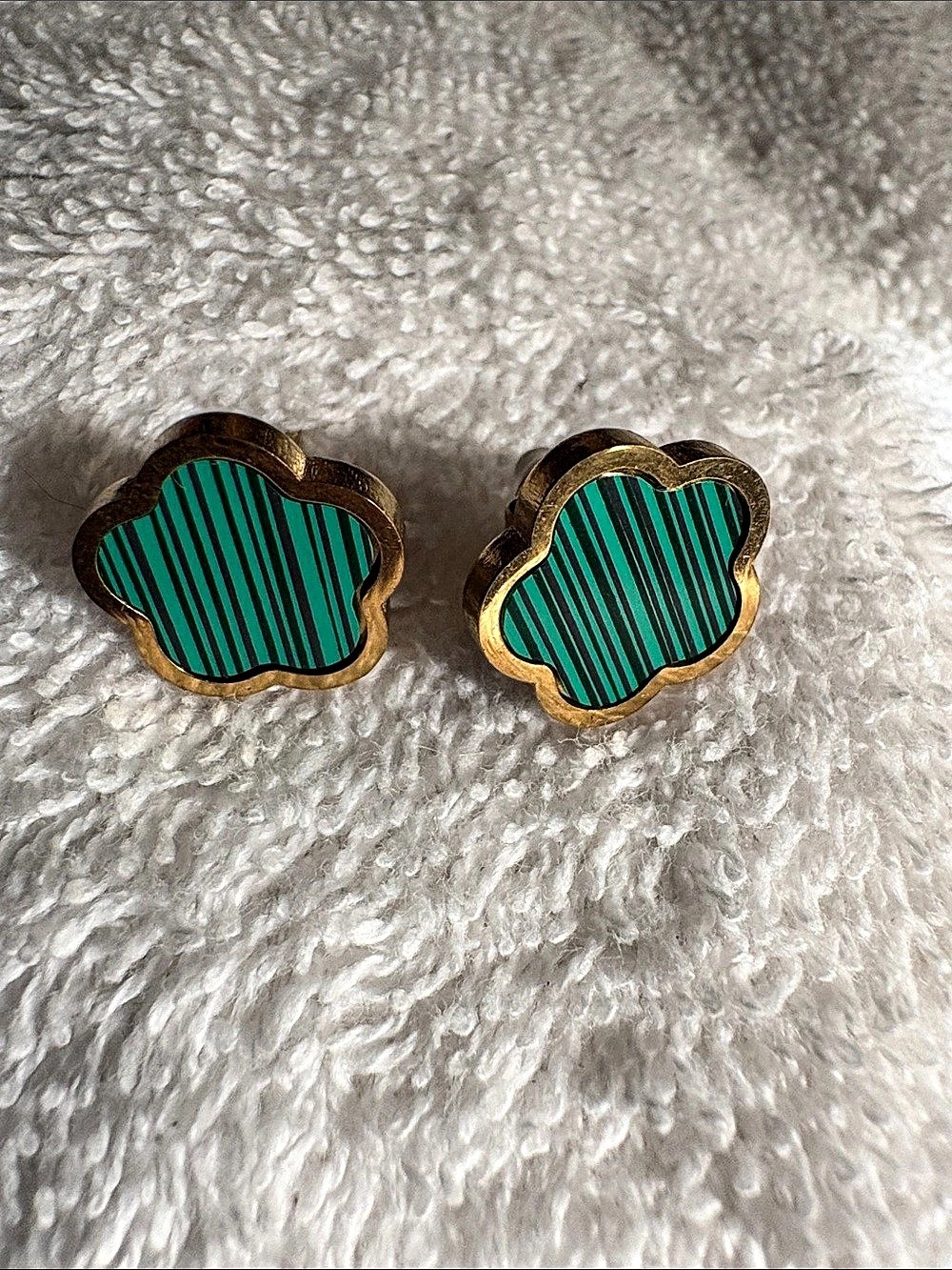 Green & Gold Earrings New